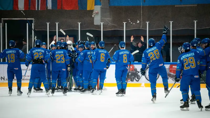 Три хоккеиста из Казахстана могут попасть в клубы НХЛ