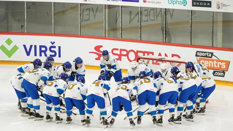 Тренерский штаб сборной Казахстана объявил состав на чемпионат мира по хоккею