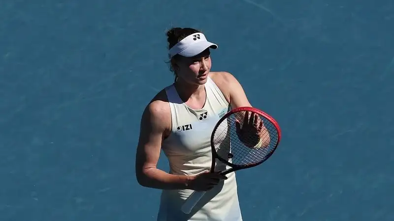 Тяжелейшей победой завершился матч Елены Рыбакиной на Australian Open-2026