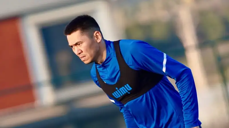 "Каспий" подписал опытного казахстанского защитника