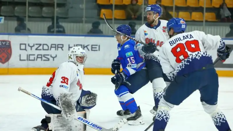 Разгром в Атырау и сенсация в Усть-Каменогорске: как прошли очередные матчи ЧРК по хоккею