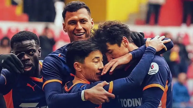 Капитан сборной Узбекистана помог своему клубу одержать победу в матче турецкой Суперлиги