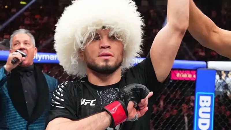 Нурмагомедов не сумел финишировать Фигейреду на турнире UFC 324