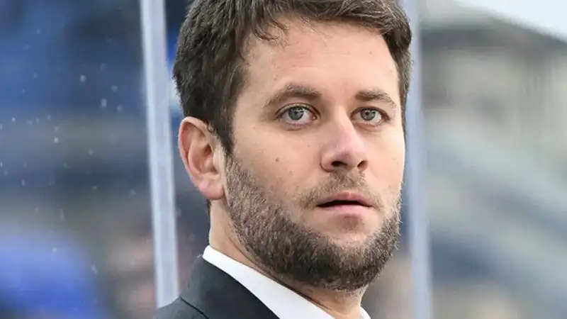 Фото: hcchelny.com