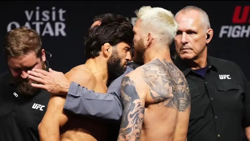 Хукер считает, что Царукян сломал ему нос во время битвы взглядов