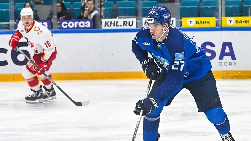 "Должен уметь в хоккей играть": Кравец жёстко раскритиковал легионера "Барыса"