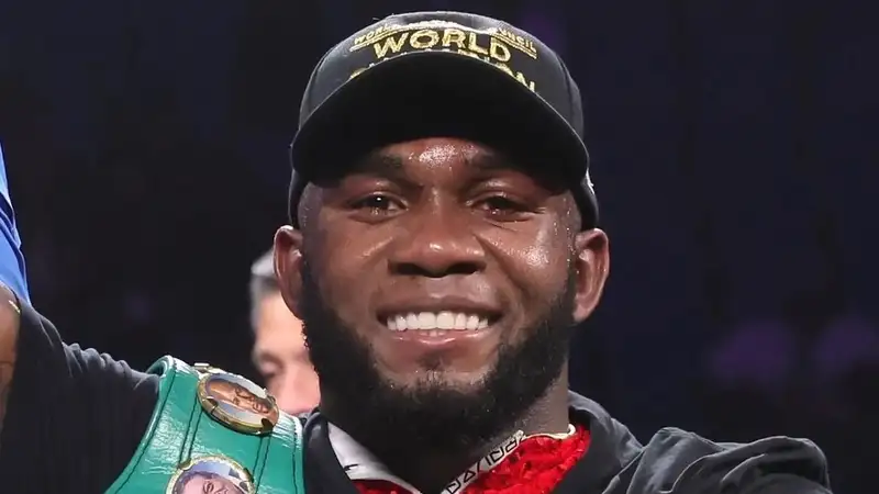 Чемпион WBC готов драться с Алимханулы несмотря на допинг-скандал