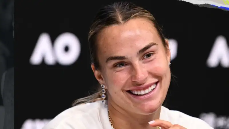 Соболенко наказали за стоны