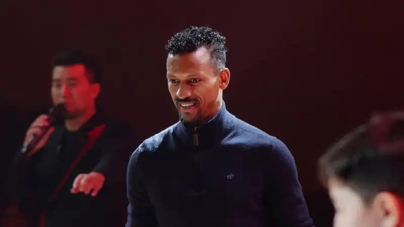 В России это уже проходили: почему звёздные трансферы в Казахстане выглядят опасно