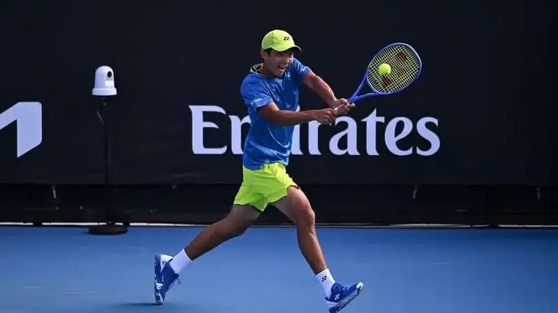 В двух сетах завершился полуфинальный матч казахстанца на Australian Open-2026