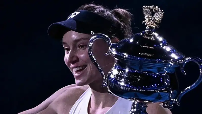 Рыбакина рассказала о сомнениях: Думала, что больше никогда не возьму титул "Большого шлема"