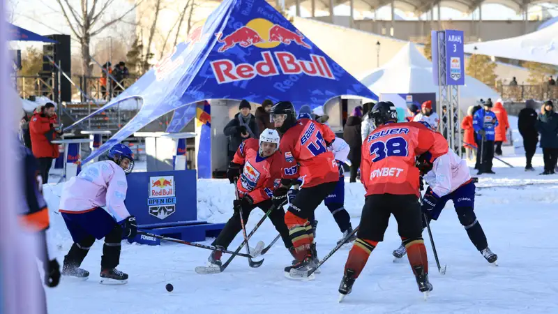 Уличный хоккей на максималках: как прошёл Red Bull Open Ice в Астане