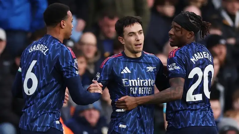 "Арсенал" после минимальной победы над "Кайратом" разгромил "Лидс" в матче АПЛ