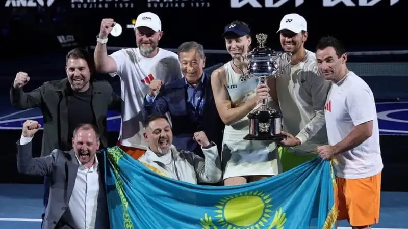 Елена Рыбакина оценила влияние тренера Стефано Вукова на свой титул чемпионки AO-2026