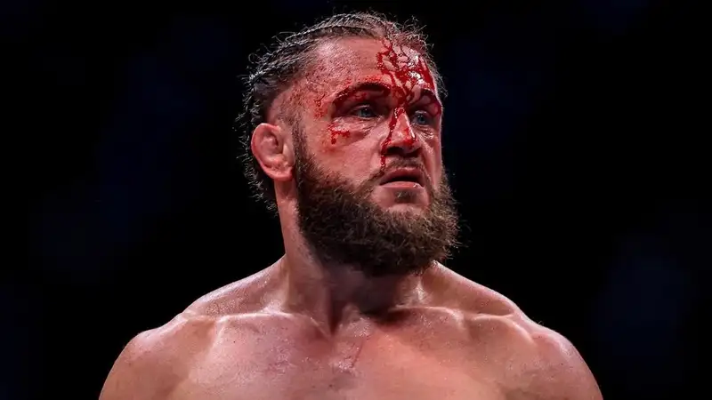 Уроженец Казахстана высказался о поражении нокаутом на турнире UFC 325