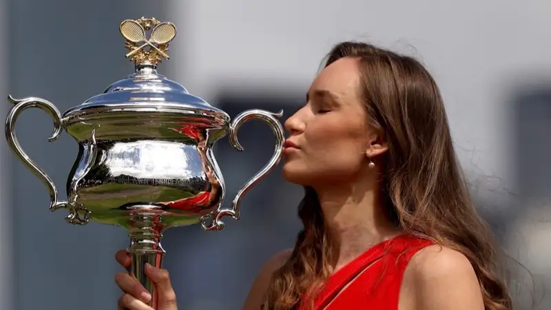 Бублик поздравил Рыбакину с победой на Australian Open