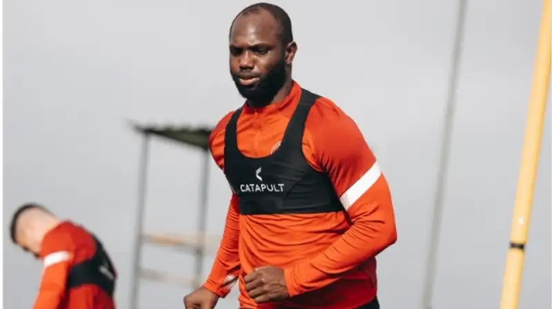 Конате на просмотре в "Кызылжаре"