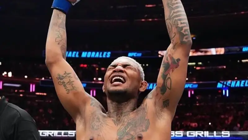 "Уйду с поясом": претендент на чемпионский титул намерен нокаутировать Махачева