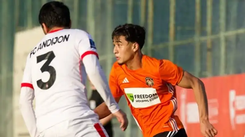 Загадочный матч сыграли казахстанский и узбекский клубы на УТС