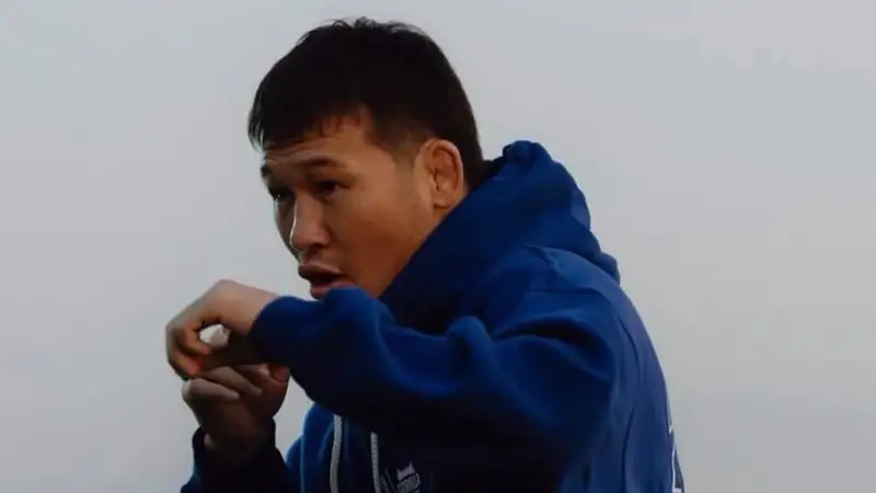 "Полная несправедливость": бывший боец UFC поддержал Рахмонова