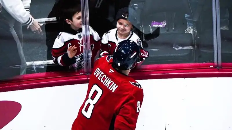 "Вашингтон" с Овечкиным в составе уступил "Филадельфии"