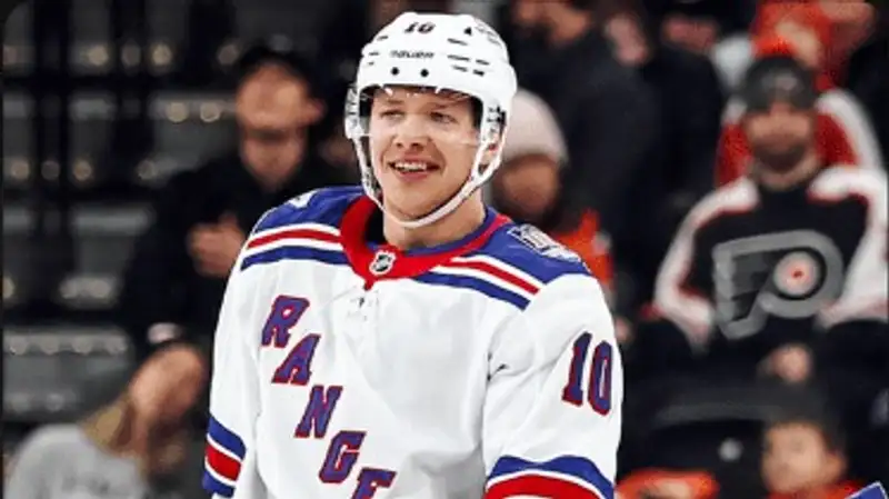 Громкий трансфер всколыхнул НХЛ