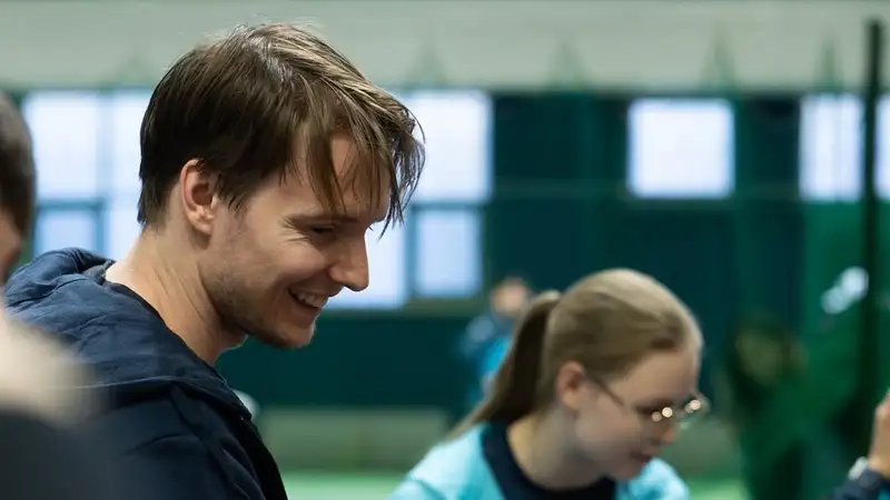 "Как это делается?": Бублик принял участие в казахском национальном обычае (видео)