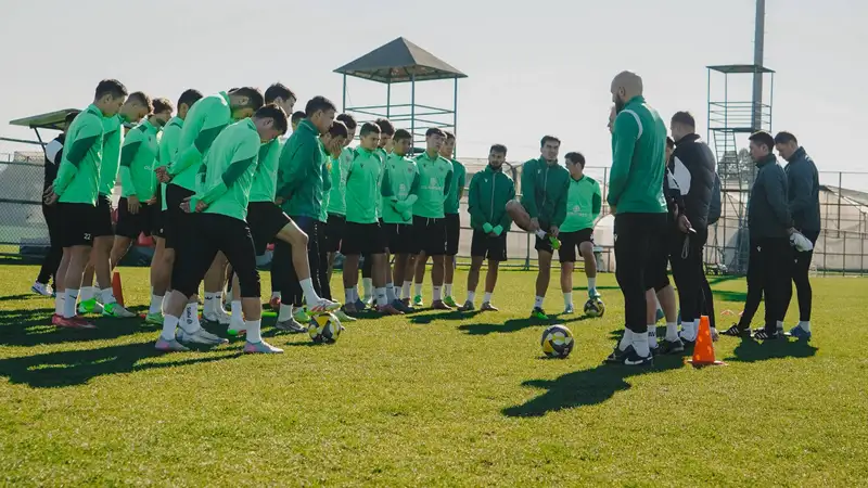 "Атырау" проиграл на сборах 