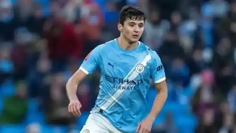 Хусанов признан лучшим футболистом "Манчестер Сити" в январе