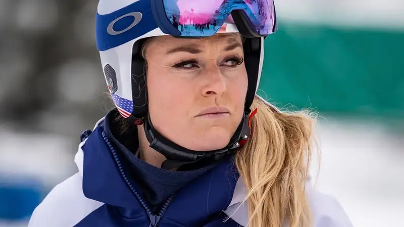 Легендарная горнолыжница перенесла операцию после падения на Олимпиаде-2026