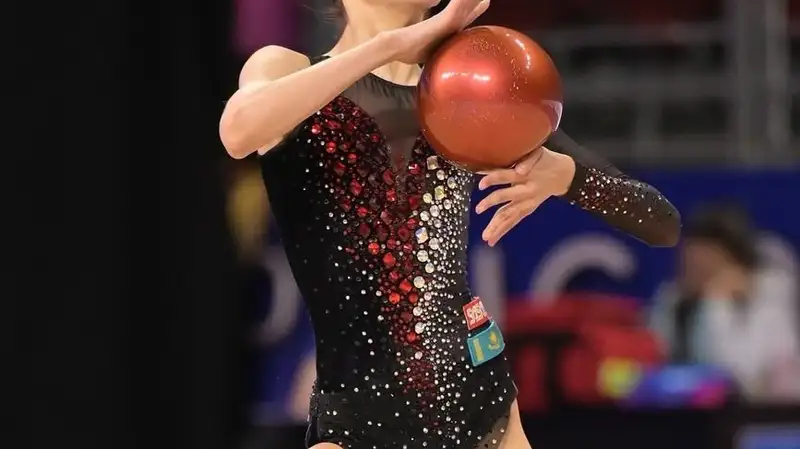 В Астане вспыхнул скандал из-за "выселения" юных гимнасток