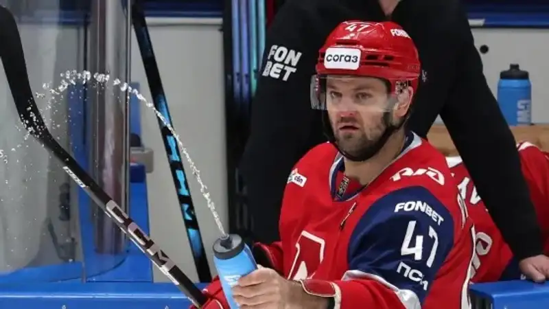 "Локомотив" первым на Западе вышел в плей-офф КХЛ