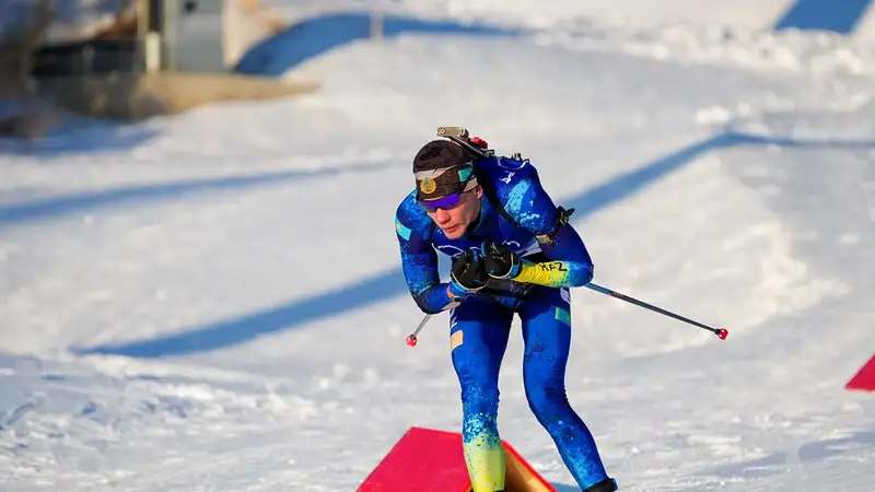 Казахстанские биатлонисты неудачно выступили на Олимпиаде-2025