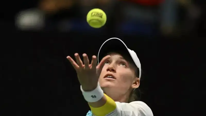 Три сета решили судьбу матча Елены Рыбакиной на топовом турнире в Дохе