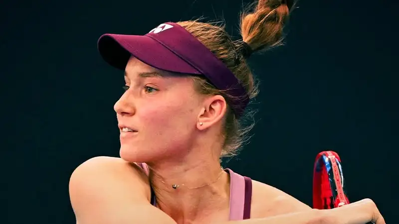 Елена Рыбакина