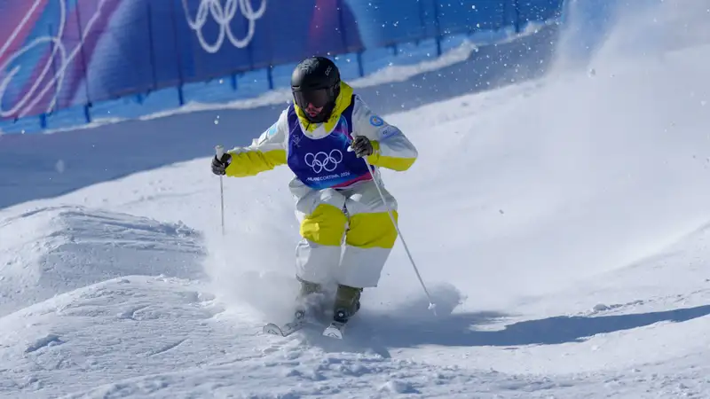 Лучшему могулисту Казахстана не удалось выйти в суперфинал Олимпиады