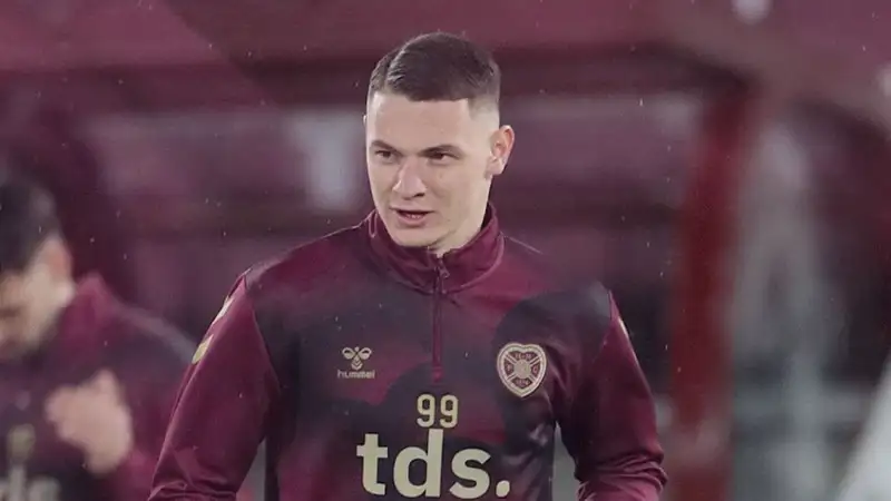 В Шотландии выразили поддержку Исламу Чеснокову после неудачного дебюта за "Хартс"