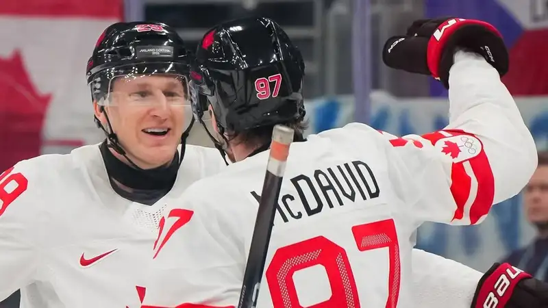 Уникальное достижение сотворили лидеры сборной Канады по хоккею на Олимпиаде