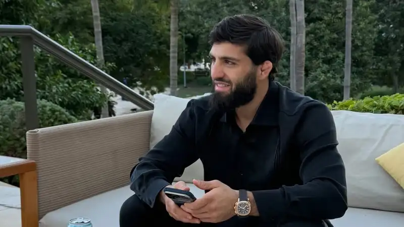 Чемпион UFC бросил вызов Арману Царукяну