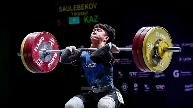 Казахстанский тяжелоатлет добился очередного успеха в карьере
