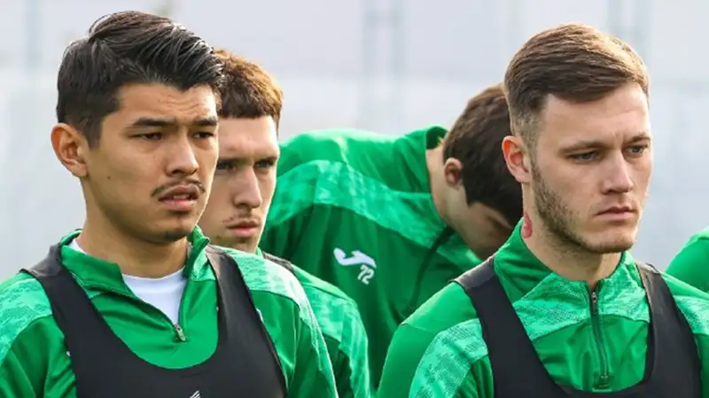 "Весёлый парнишка": Самородов рассказал об адаптации Кенжебека в "Ахмате"