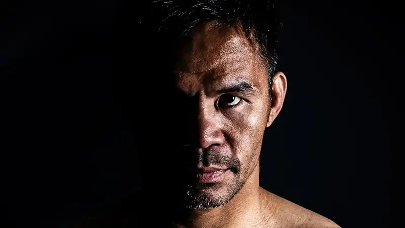 Экс-чемпион мира из России проведёт поединок с Мэнни Пакьяо: известна дата боя