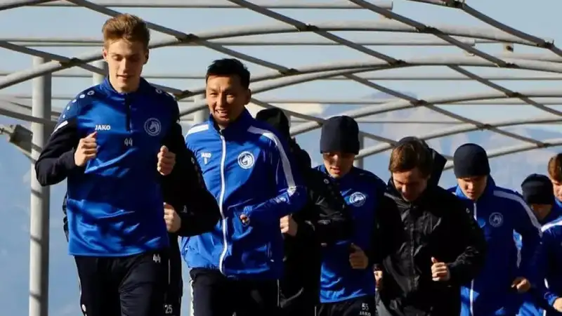 Голевой перестрелкой завершился товарищеский матч клуба КПЛ