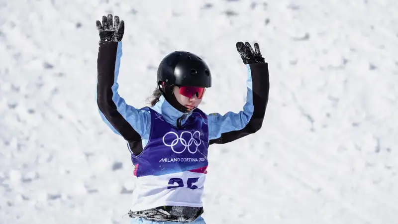 Аяна Жолдас