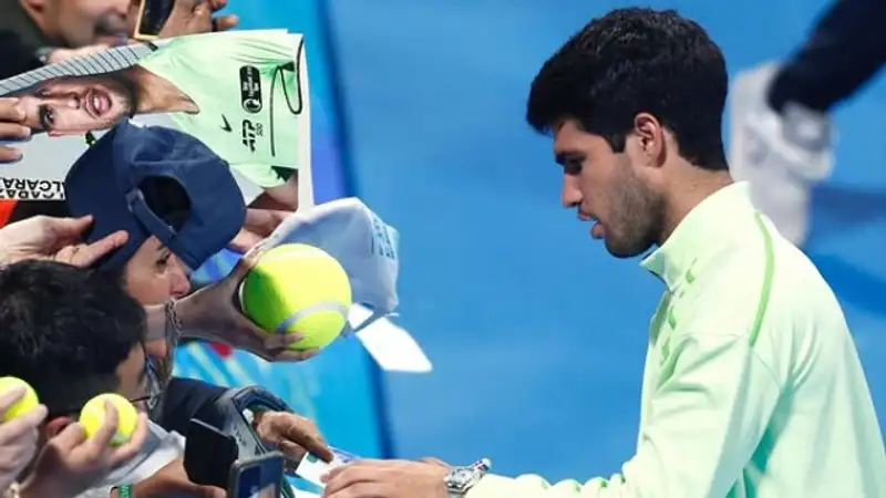 Французский теннисист угрожал Алькарасу после поражения в Дохе