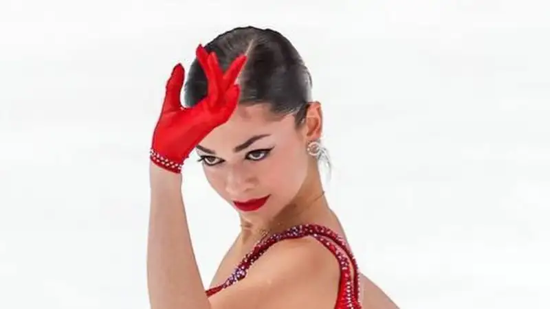 Аделия Петросян 