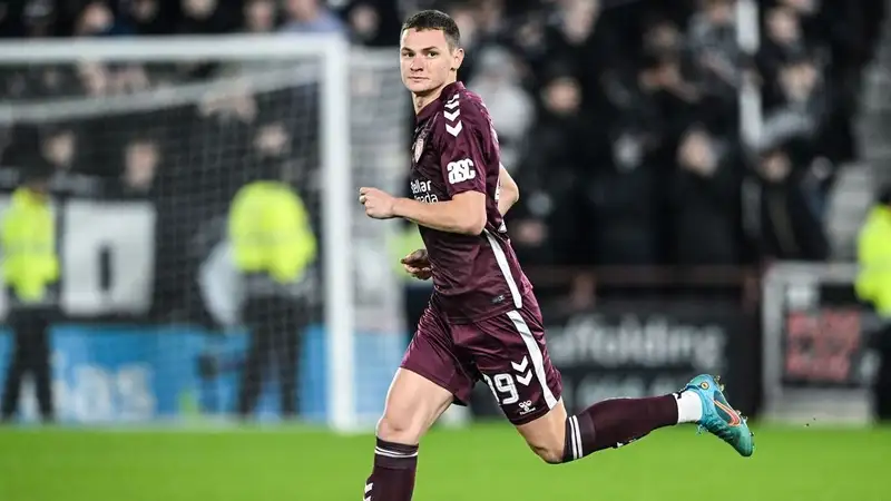 Ислам Чесноков забил гол за "Хартс"