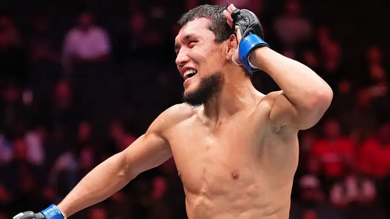 Арман Царукян дал ценный совет историческому казахстанцу после первой победы в UFC