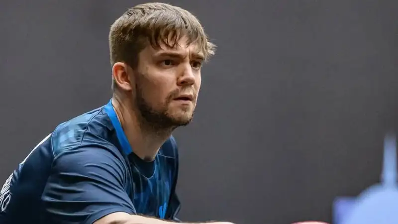 Казахстанский теннисист не сдержал третью ракетку мира на топ-турнире в Сингапуре