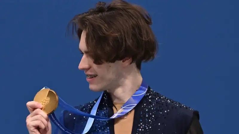 "Миша - большой молодец": Гуменник оценил победу Шайдорова на Олимпиаде-2026